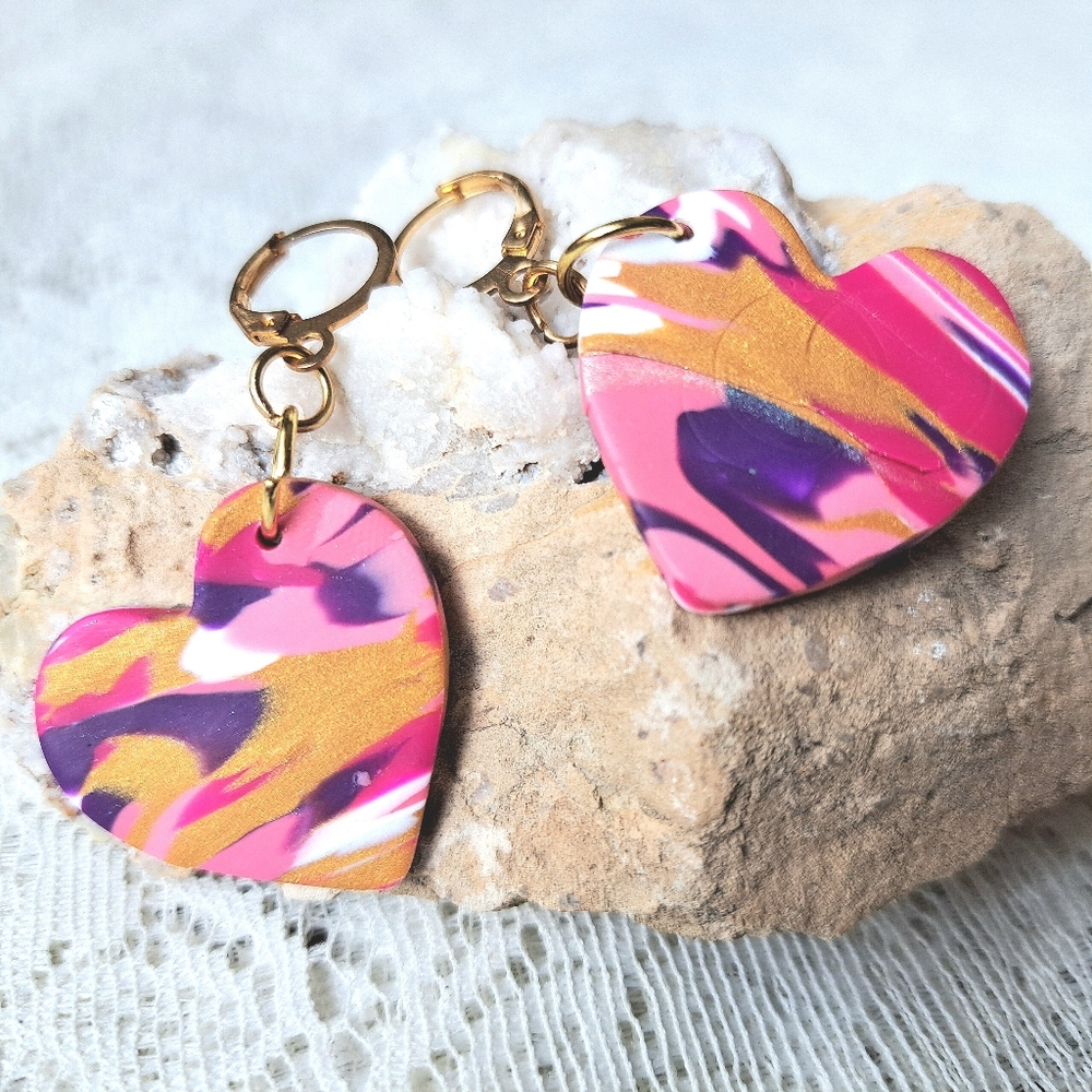 Handmade Pink Marbled Polymer Heart Shaped Dangle Earrings Gold Tone